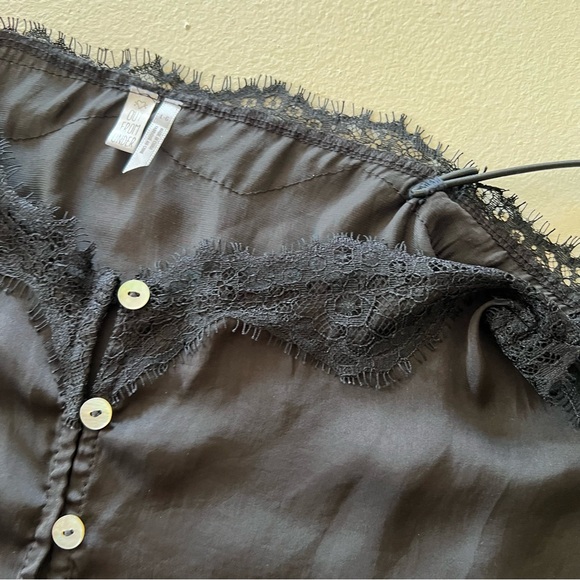 Urban Outfitters Lace Trim Cami Out from Under - Picture 2 of 5